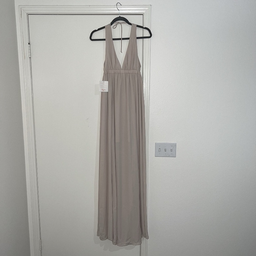 Ava Maxi Dress Show Me The Ring Crisp